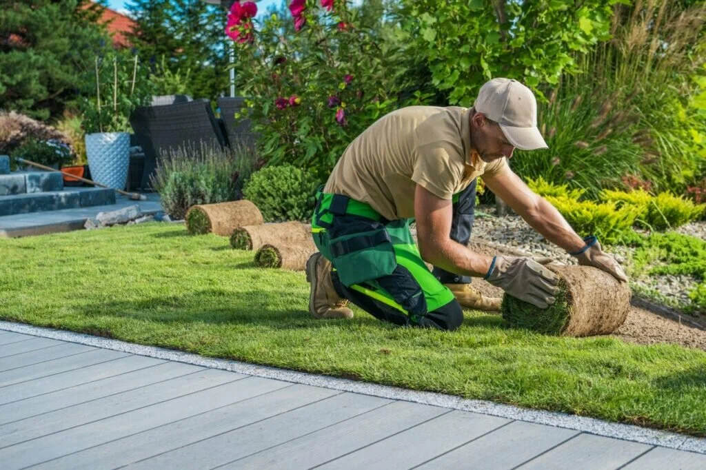 Garden Landscaping Dubai – Professional Outdoor Design & Maintenance